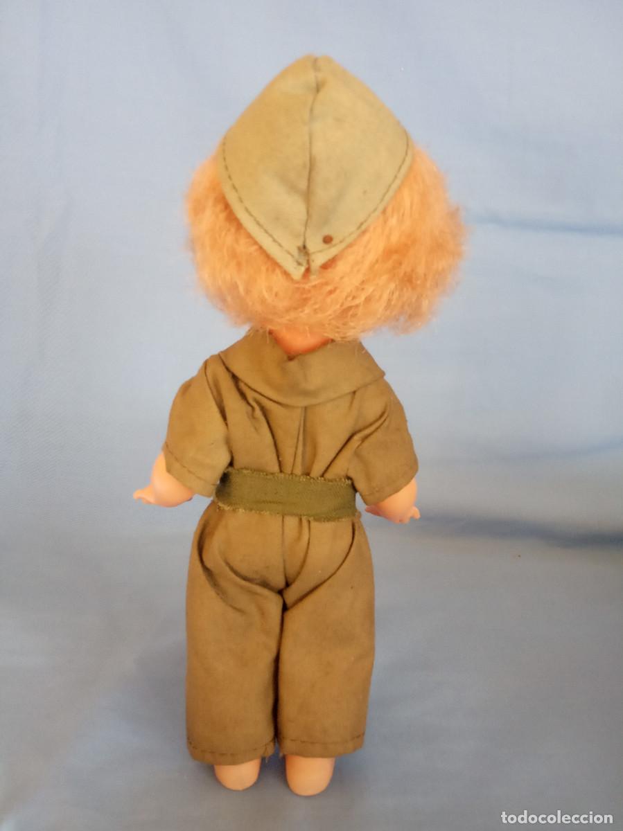 Mu&ntilde;ecas espa&ntilde;olas modernas: Mu&ntilde;eca con uniforme militar - Foto 2