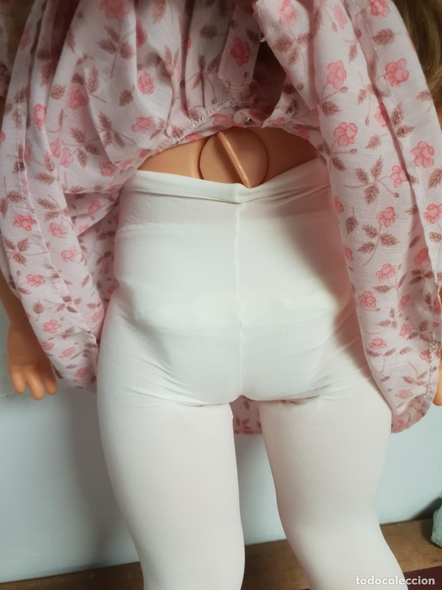 Mu&ntilde;ecas espa&ntilde;olas modernas: Mu&ntilde;eca Rosaura de jesmar con complementos como nueva - Foto 8