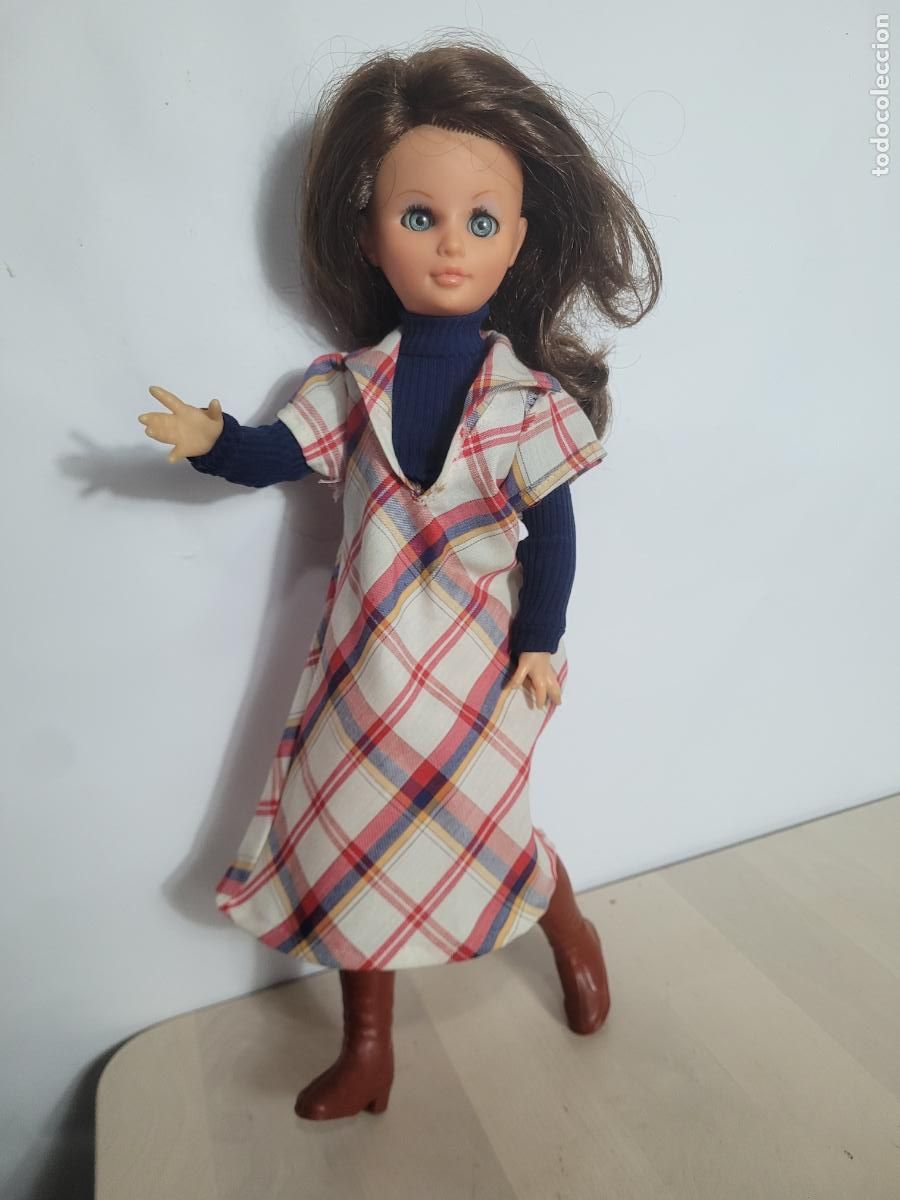 Mu&ntilde;ecas espa&ntilde;olas modernas: mu&ntilde;eca fanny de vicma con dificil conjunto - Foto 1