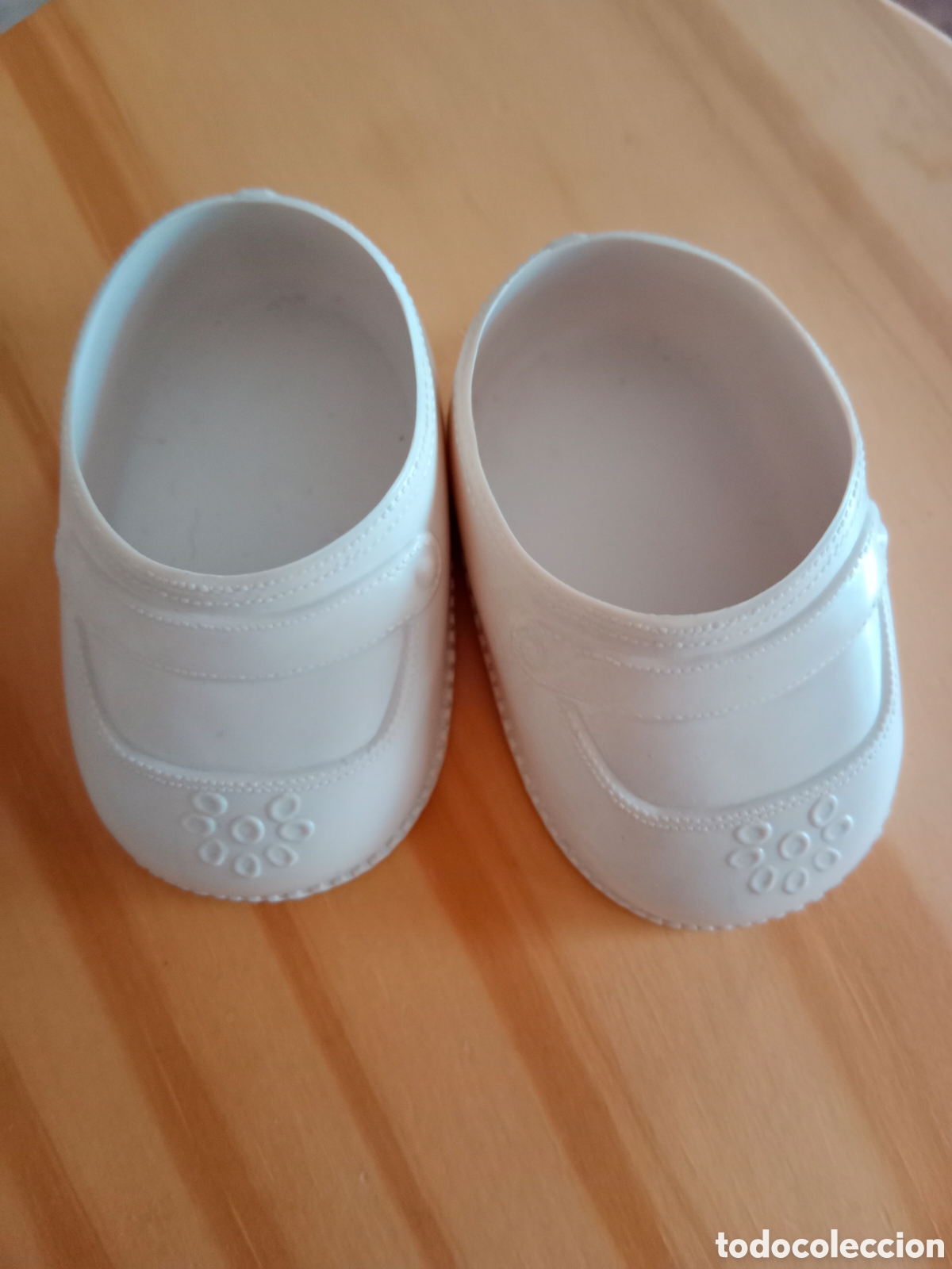 Mu&ntilde;ecas espa&ntilde;olas modernas: Zapatos para mu&ntilde;eca 7x4 cm - Foto 1