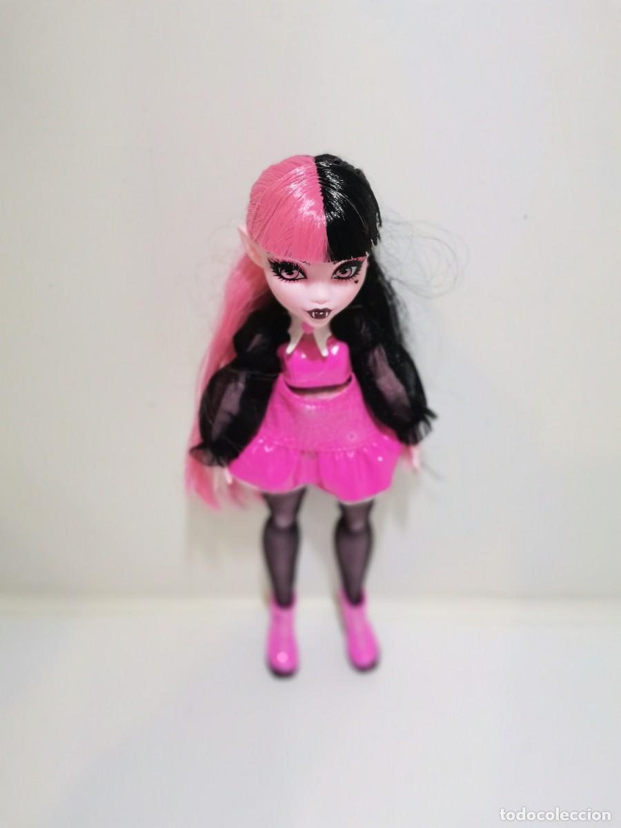 Mu&ntilde;ecas espa&ntilde;olas modernas: Mu&ntilde;eca Monster High draculaura - Foto 10