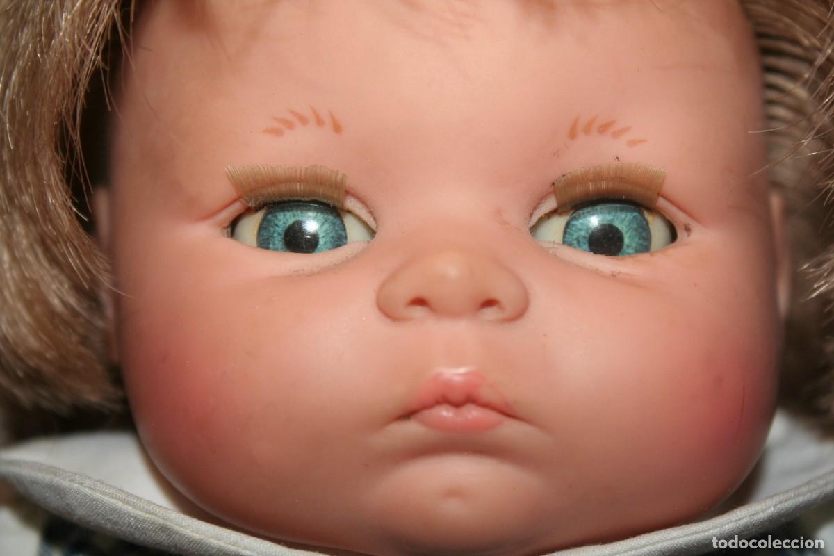 Mu&ntilde;ecas Espa&ntilde;olas Modernas: antigua mu&ntilde;eca bebe tipo asi