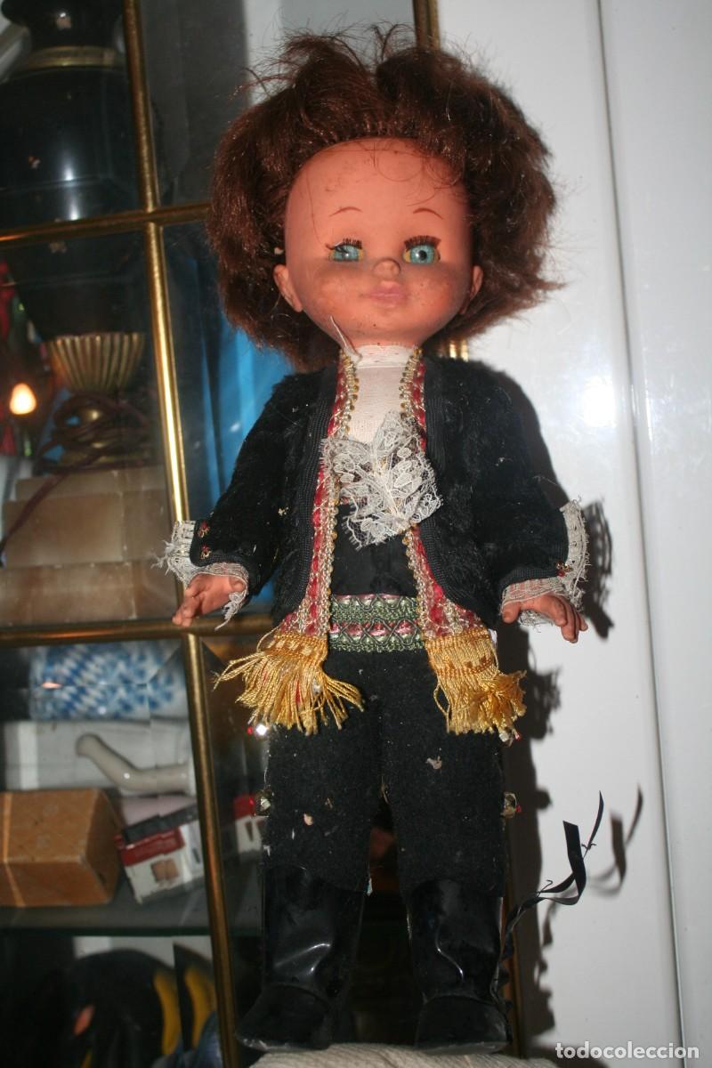 Mu&ntilde;ecas Espa&ntilde;olas Modernas: antiguo mu&ntilde;eco regional toyse