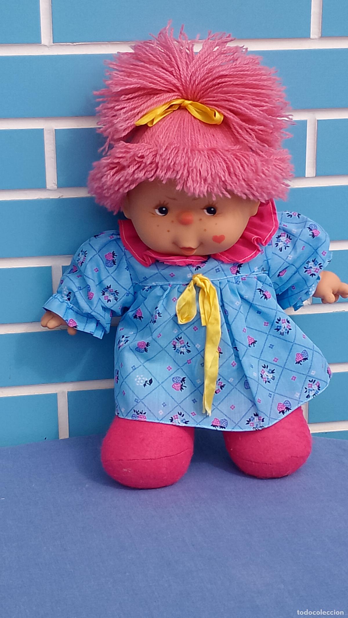 Mu&ntilde;ecas Espa&ntilde;olas Modernas: Antigua mu&ntilde;eca estilo Puffy o Chochona de B.B., pelo de lana rosa