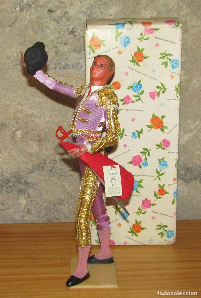 Mu&ntilde;ecas Espa&ntilde;olas Modernas: ANTIGUO MU&Ntilde;ECO TORERO MODELO BRINDIS, DE MARIN. NUEVO Y EN SU CAJA ORIGINAL - 25cm