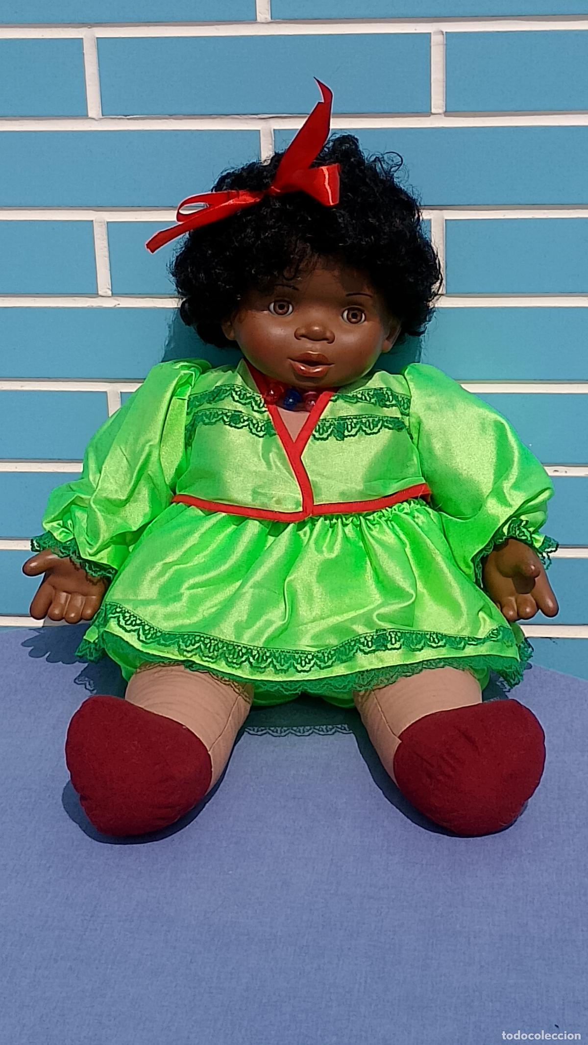 Mu&ntilde;ecas Espa&ntilde;olas Modernas: Antigua mu&ntilde;eca grande negra de Esvi, estilo chochona