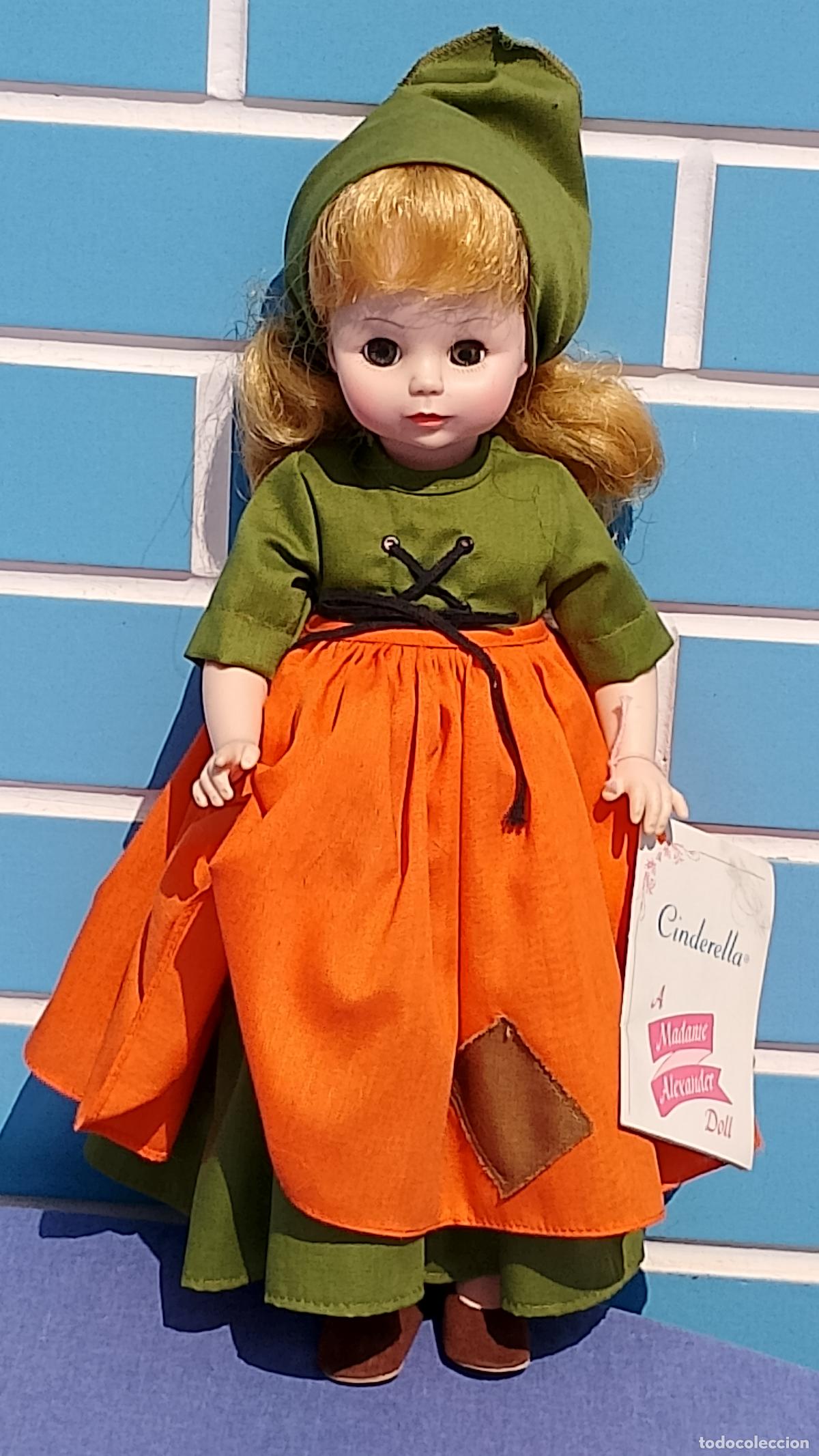 Mu&ntilde;ecas Espa&ntilde;olas Modernas: Antigua mu&ntilde;eca de colecci&oacute;n Cinderella Cenicienta de Madame Alexander, con su etiqueta