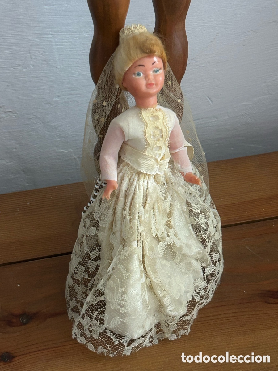 Mu&ntilde;ecas Espa&ntilde;olas Modernas: Mu&ntilde;eca antigua novia o comuni&oacute;n