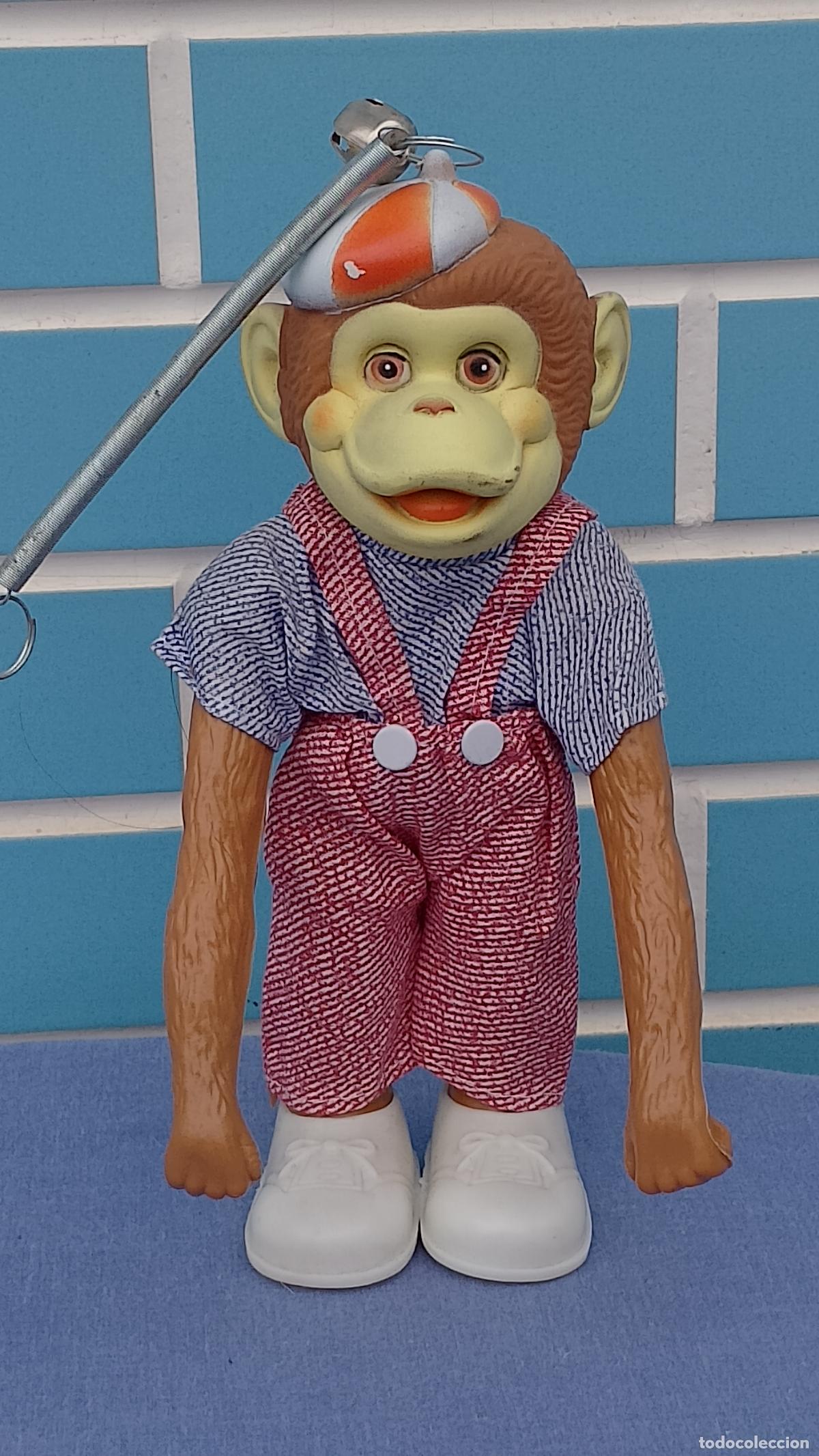 Mu&ntilde;ecas Espa&ntilde;olas Modernas: Antiguo mu&ntilde;eco mono hucha de los a&ntilde;os 60 made in Hong Kong