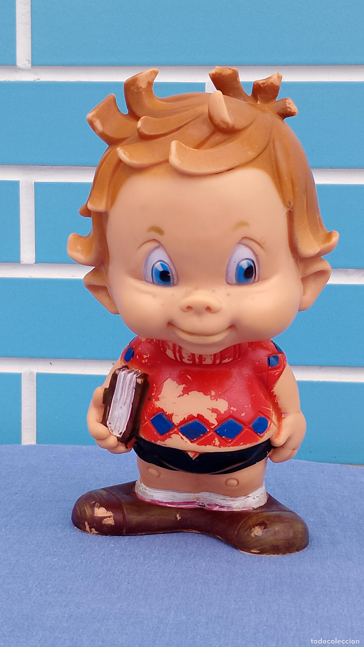 Mu&ntilde;ecas Espa&ntilde;olas Modernas: Antiguo mu&ntilde;eco juguete de goma Ni&ntilde;o Estudiante Colecci&oacute;n Typo's de b.b., a&ntilde;os 70