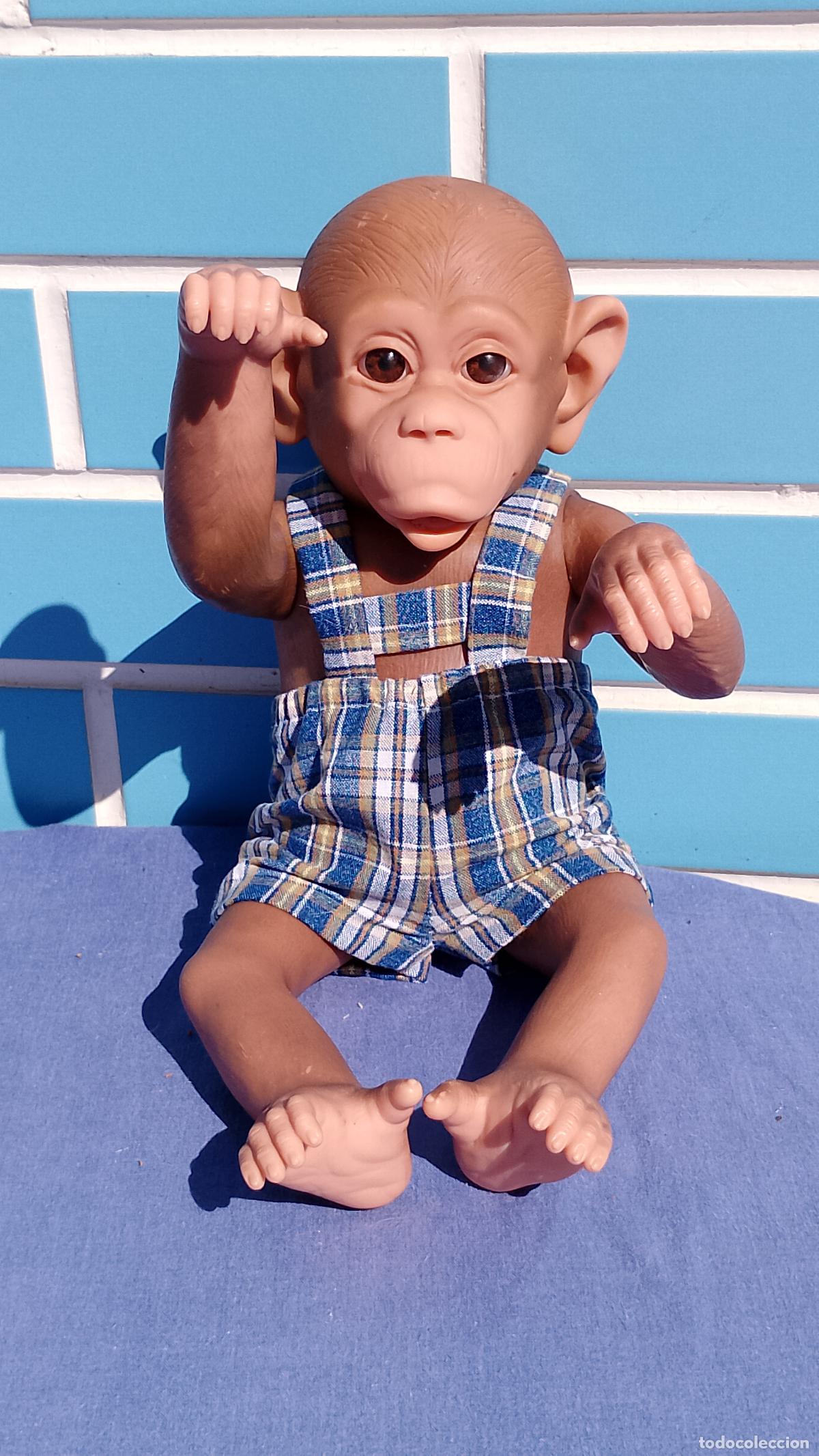 Mu&ntilde;ecas Espa&ntilde;olas Modernas: Antiguo mu&ntilde;eco mono chimpanc&eacute; beb&eacute;