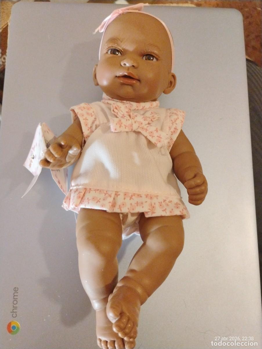 Mu&ntilde;ecas Espa&ntilde;olas Modernas: Beb&eacute; Reci&eacute;n Nacida mulata de Mu&ntilde;ecas Arias.