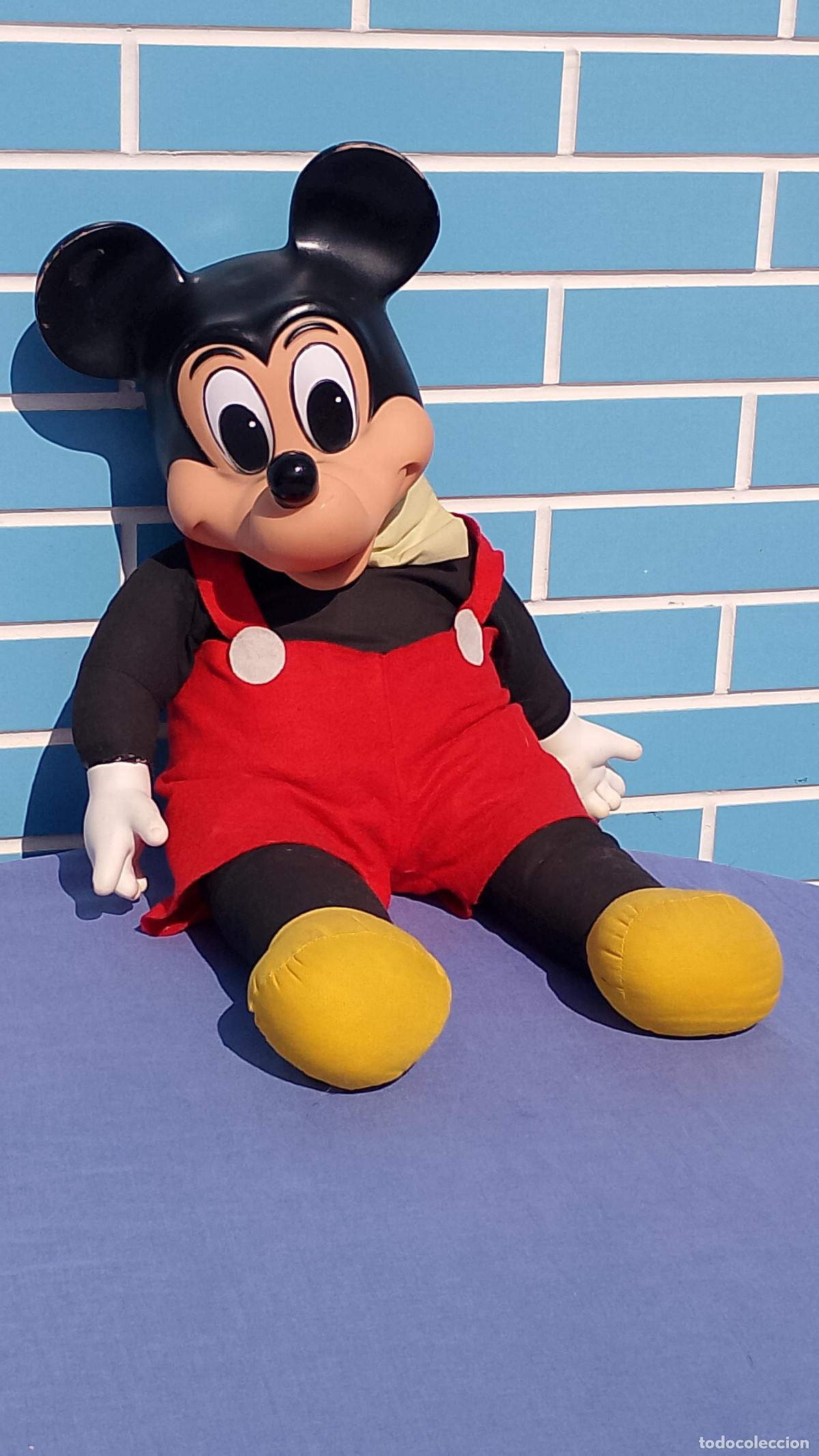 Mu&ntilde;ecas Espa&ntilde;olas Modernas: Antiguo mu&ntilde;eco grande Mickey Mouse de Esvi de 65 cm