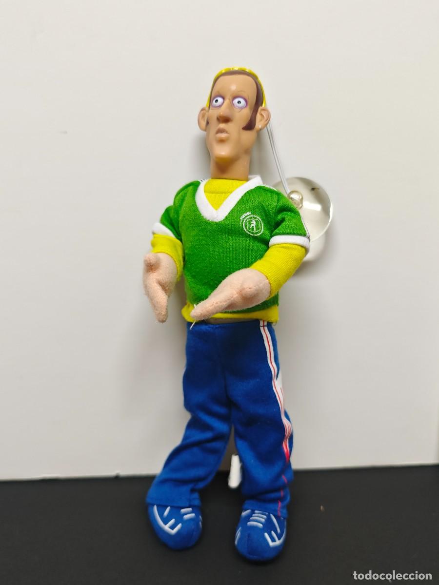 Mu&ntilde;ecas Espa&ntilde;olas Modernas: MU&Ntilde;ECO NENG FIGURA PARA EL COCHE - EDU SOTO ANTENA 3