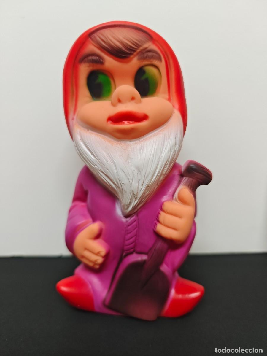 Mu&ntilde;ecas Espa&ntilde;olas Modernas: MULECA CON PITO JUGASA - SERIE PERSONAJES - ENANITO BLANCANIEVES - A&ntilde;os 60/70.