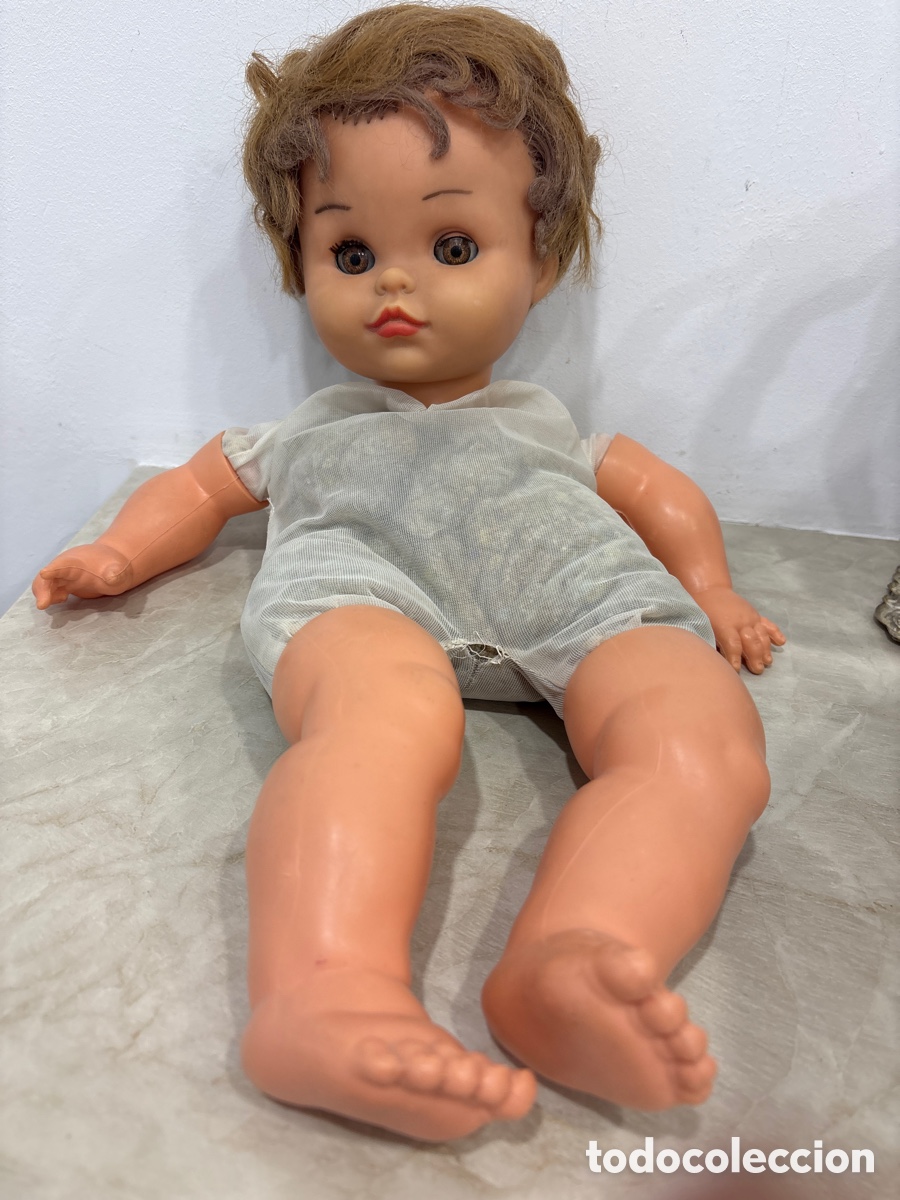 Mu&ntilde;ecas Espa&ntilde;olas Modernas: Mu&ntilde;eco a&ntilde;os 60 marca en el cuello MAJBER - iris margarita mide 46 cm