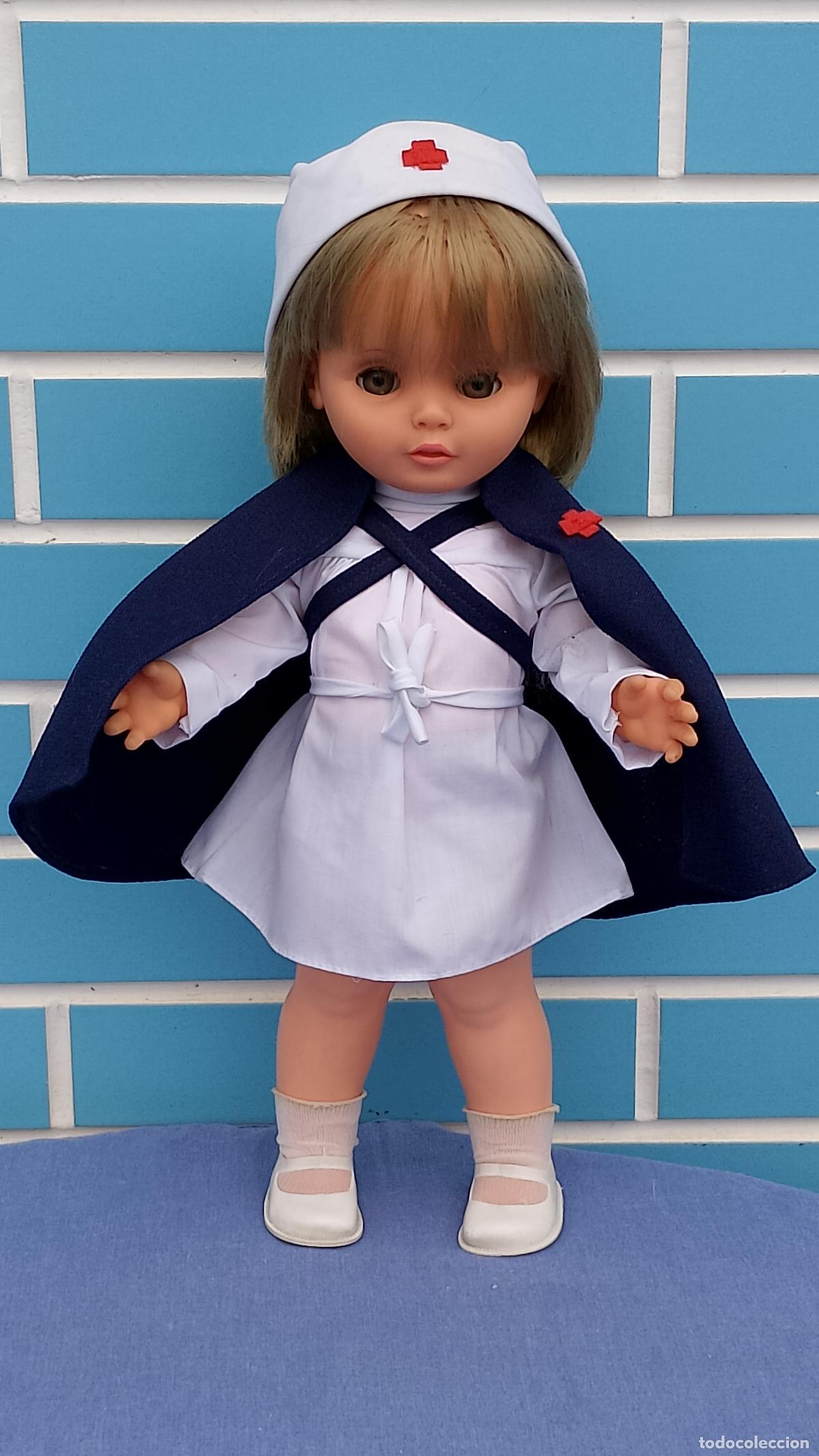 Mu&ntilde;ecas Espa&ntilde;olas Modernas: Antigua mu&ntilde;eca Kati Enfermera de Ib&eacute;rica Comercial Icsa