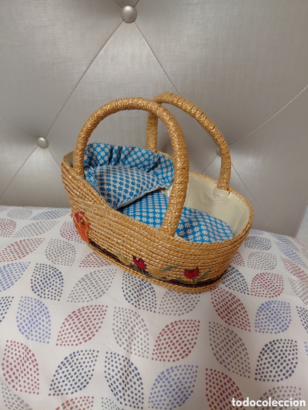 Mu&ntilde;ecas Espa&ntilde;olas Modernas: Cesto mimbre antiguo