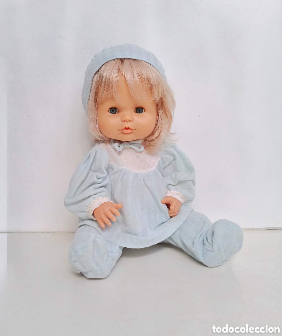 Mu&ntilde;ecas Espa&ntilde;olas Modernas: Antiguo conjunto para mu&ntilde;eco bebe pijama azul y blanco, gorro camiseta y pantal&oacute;n v&aacute;lido para Nenuco