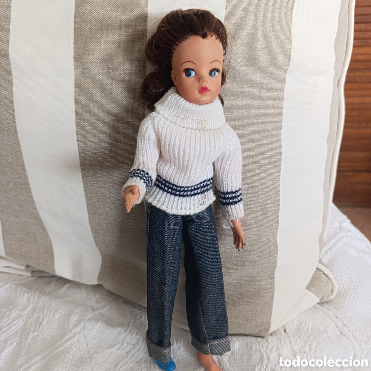 Mu&ntilde;ecas Espa&ntilde;olas Modernas: Mu&ntilde;eca Sindy de Florido,a&ntilde;os 70,conjunto nieve.