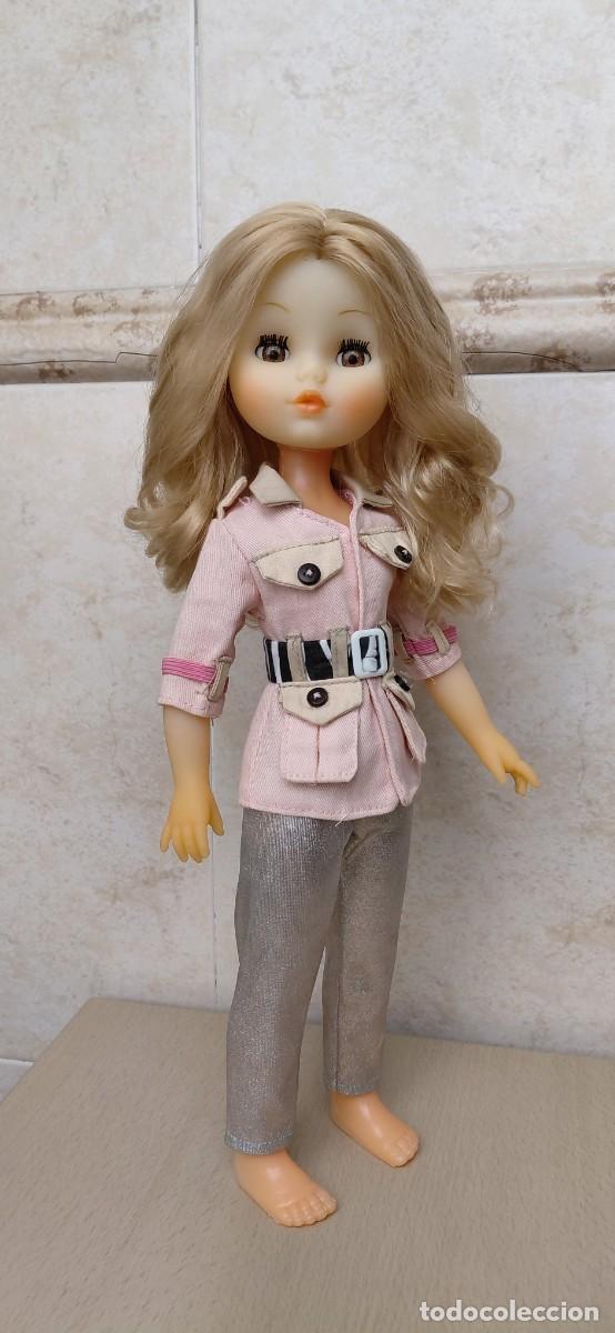 Mu&ntilde;ecas Espa&ntilde;olas Modernas: PRECIOSA Y DIFICIL ANUSKA DE TOYSE CON ROPA DE NANCY NEW