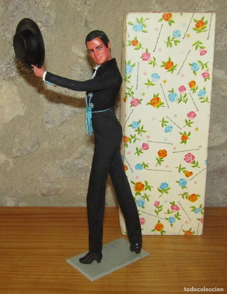 Mu&ntilde;ecas Espa&ntilde;olas Modernas: ANTIGUO MU&Ntilde;ECO BAILAOR FLAMENCO MODELO ENRIQUE LUCENA, DE MARIN - NUEVO Y EN SU CAJA - AZUL