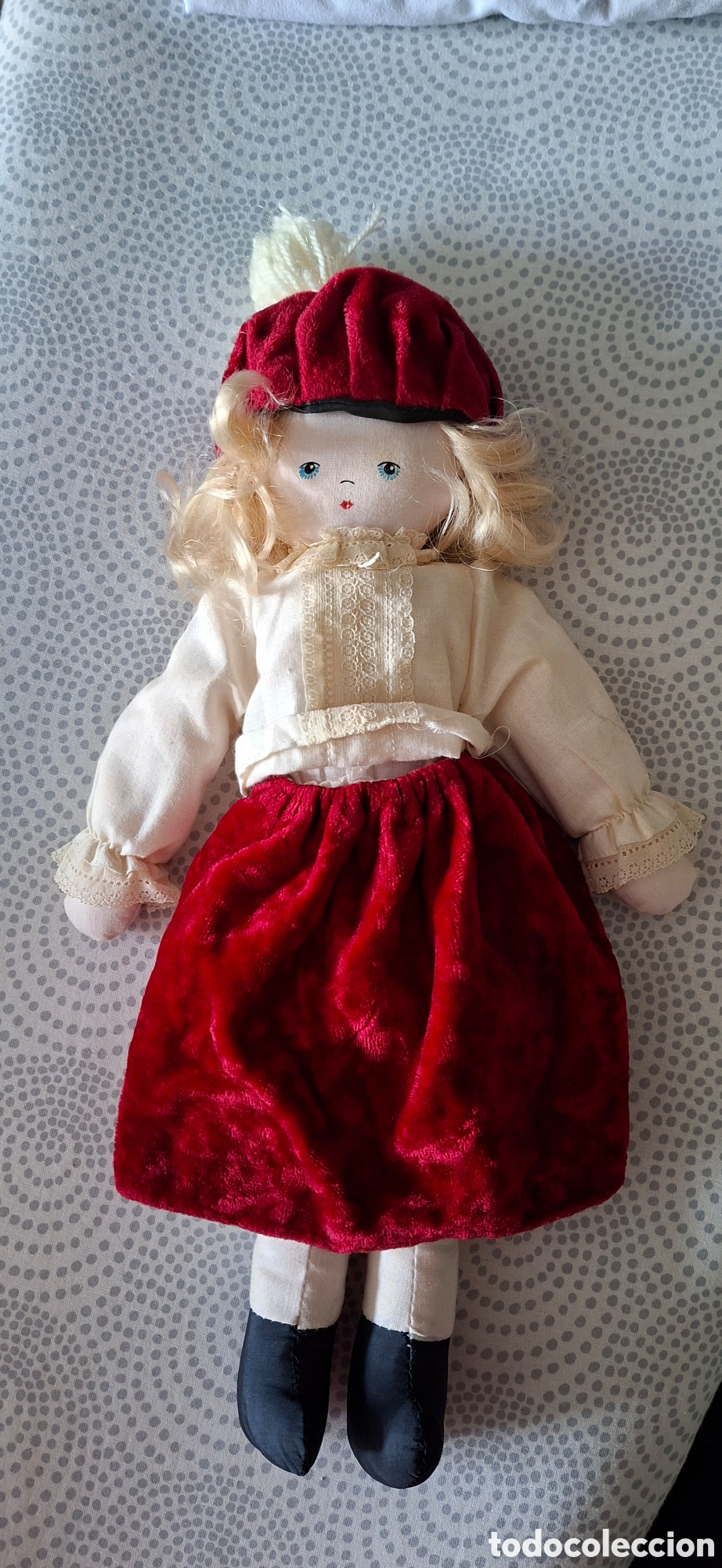 Mu&ntilde;ecas Espa&ntilde;olas Modernas: Mu&ntilde;eca de trapo a&ntilde;os 80