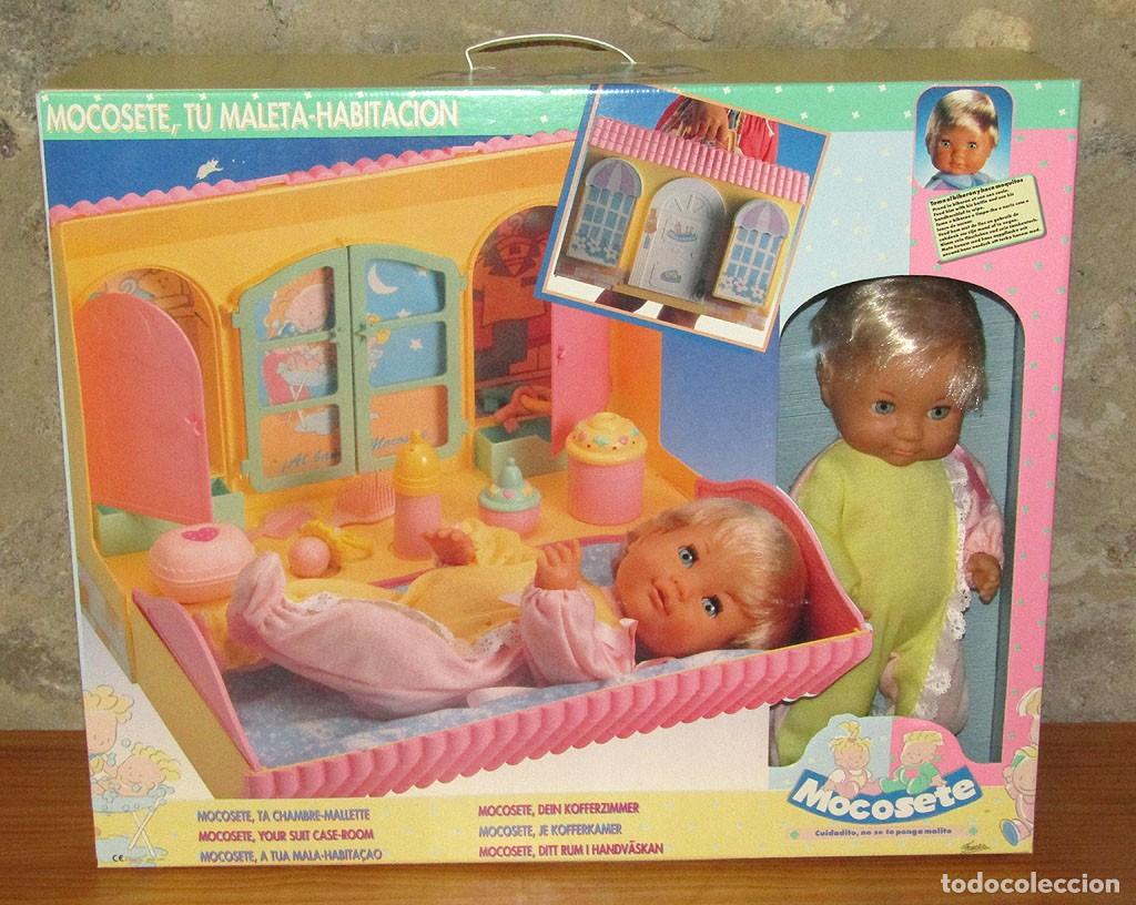 Mu&ntilde;ecas Espa&ntilde;olas Modernas: MOCOSETE, TU MALETA HABITACI&Oacute;N - INCLUYE MU&Ntilde;ECO - NUEVO Y EN SU CAJA ORIGINAL