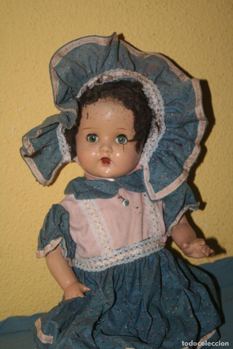 Mu&ntilde;ecas Espa&ntilde;olas Modernas: antiGUA MU&Ntilde;ECA composicion o cartor piedra grande