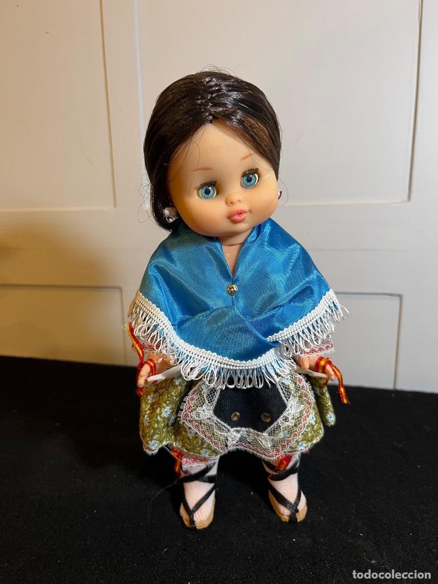Mu&ntilde;ecas Espa&ntilde;olas Modernas: Antigua mu&ntilde;eca regional baturra Arag&oacute;n Famosa Mar&iacute;n vintage a&ntilde;os 70 traje folkl&oacute;rico