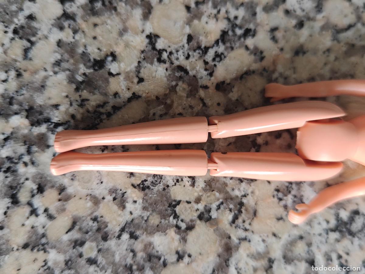Mu&ntilde;ecas espa&ntilde;olas modernas: Dos mu&ntilde;ecas Chabel articuladas. - Foto 5