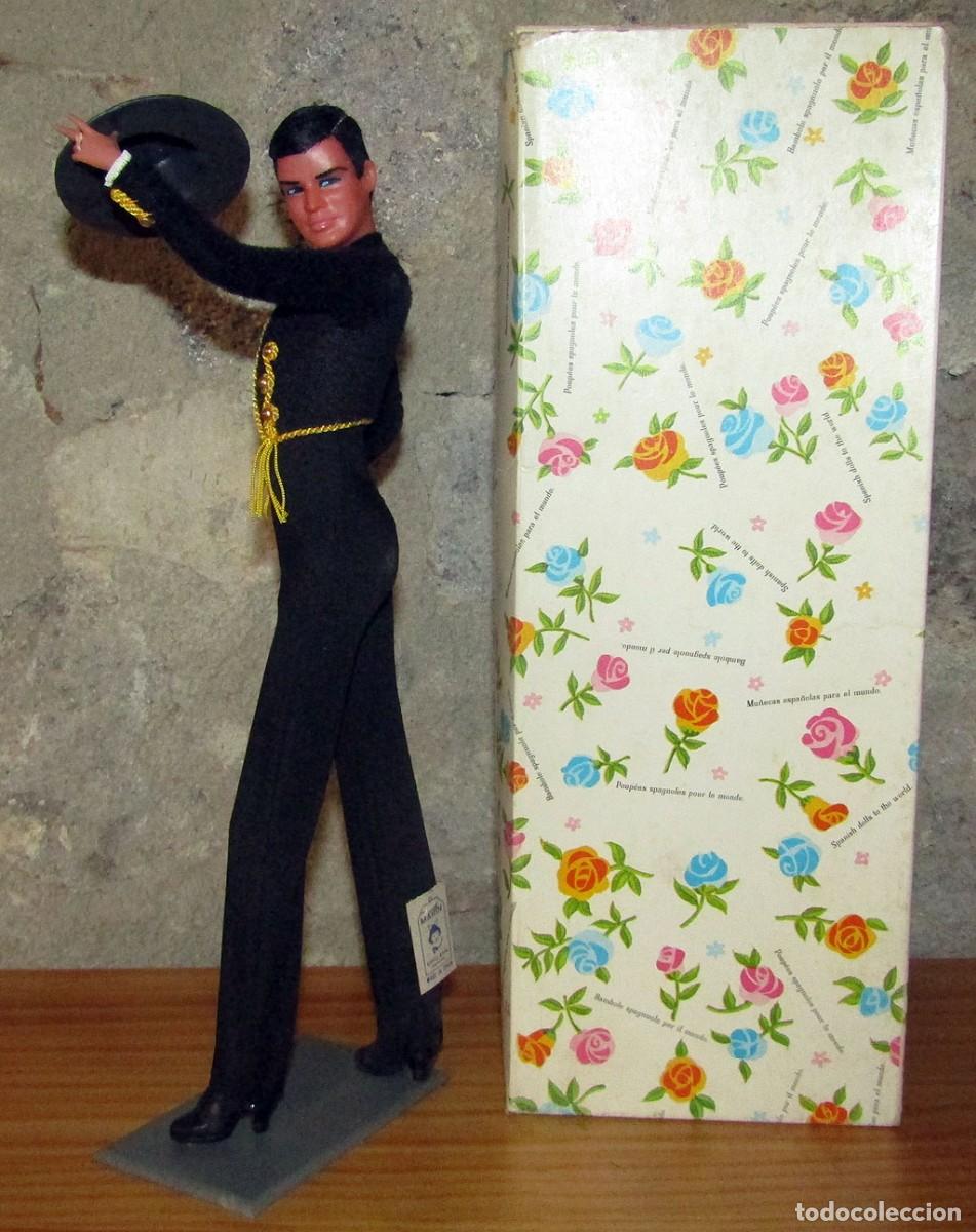 Mu&ntilde;ecas Espa&ntilde;olas Modernas: ANTIGUO MU&Ntilde;ECO BAILAOR FLAMENCO MODELO ENRIQUE LUCENA, DE MARIN - NUEVO Y EN SU CAJA - AZUL