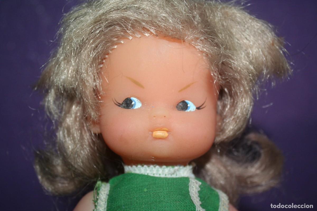 Mu&ntilde;ecas espa&ntilde;olas modernas: mu&ntilde;eco MU&Ntilde;ECA ANTIGUA PLASTICO - Foto 2