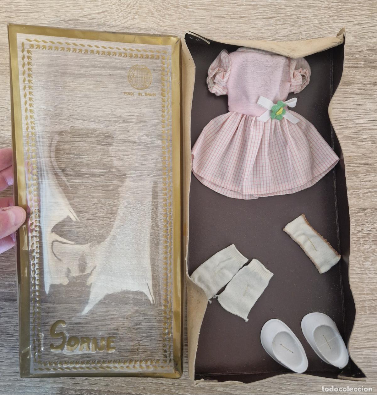 Mu&ntilde;ecas Espa&ntilde;olas Modernas: conjunto ropa antigua mu&ntilde;eca Silqui Sorne vestido rosa zapatos medias caja a&ntilde;os 70 tipo barbie