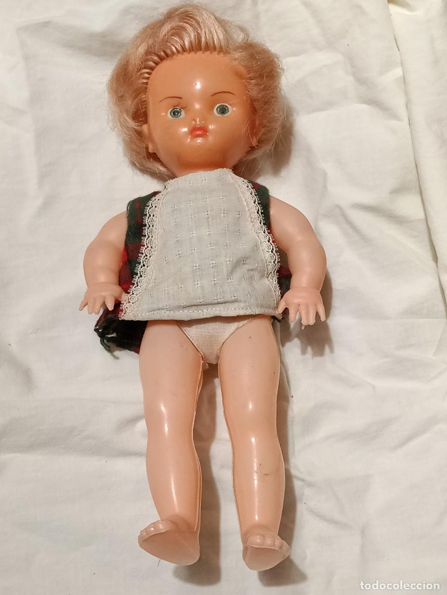Moderne spanische Puppen: ANTIGUA MU&Ntilde;ECA ESPA&Ntilde;OLA