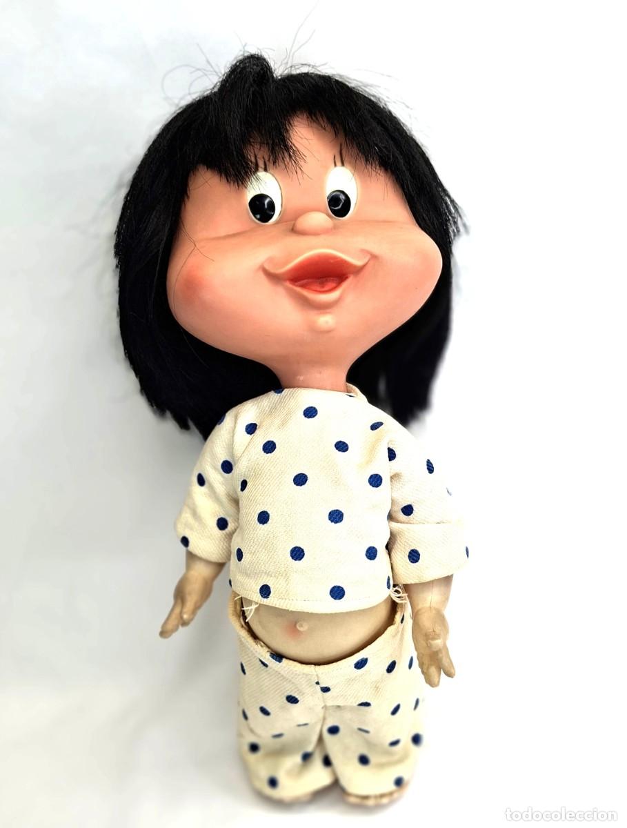 Mu&ntilde;ecas Espa&ntilde;olas Modernas: MU&Ntilde;ECA CLEO DE VAMOS A LA CAMA, EL CUERPO EST&Aacute; DESCOLORIDO, LE FALTA LIMPIEZA.