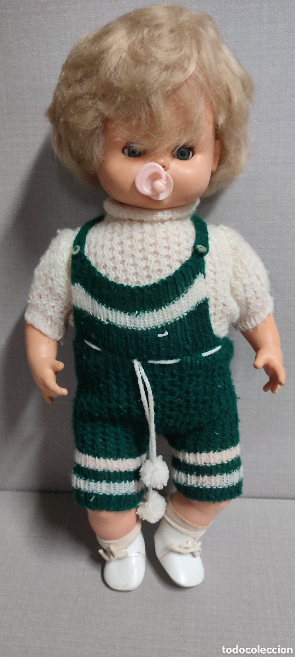 Mu&ntilde;ecas Espa&ntilde;olas Modernas: Antigua mu&ntilde;eca de Jesmar con chupete.