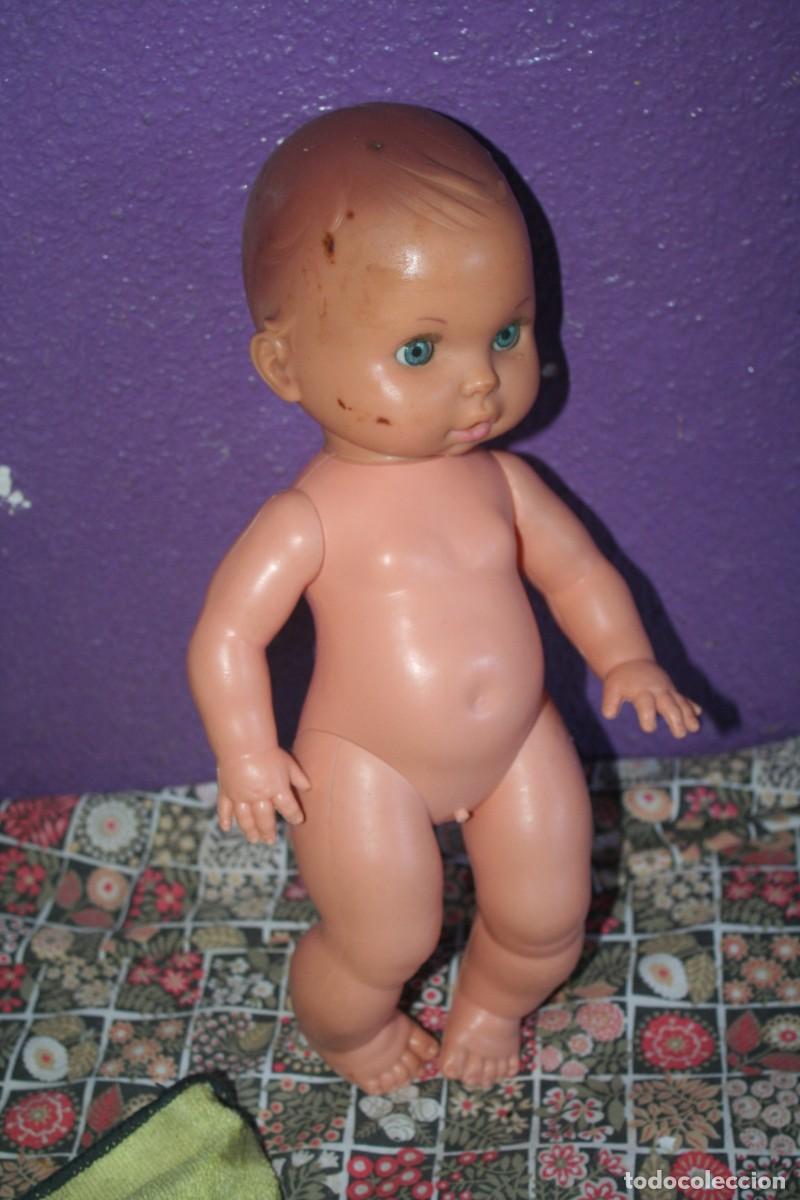 Mu&ntilde;ecas espa&ntilde;olas modernas: mu&ntilde;eco MU&Ntilde;ECA calvito plastico y goma - Foto 2