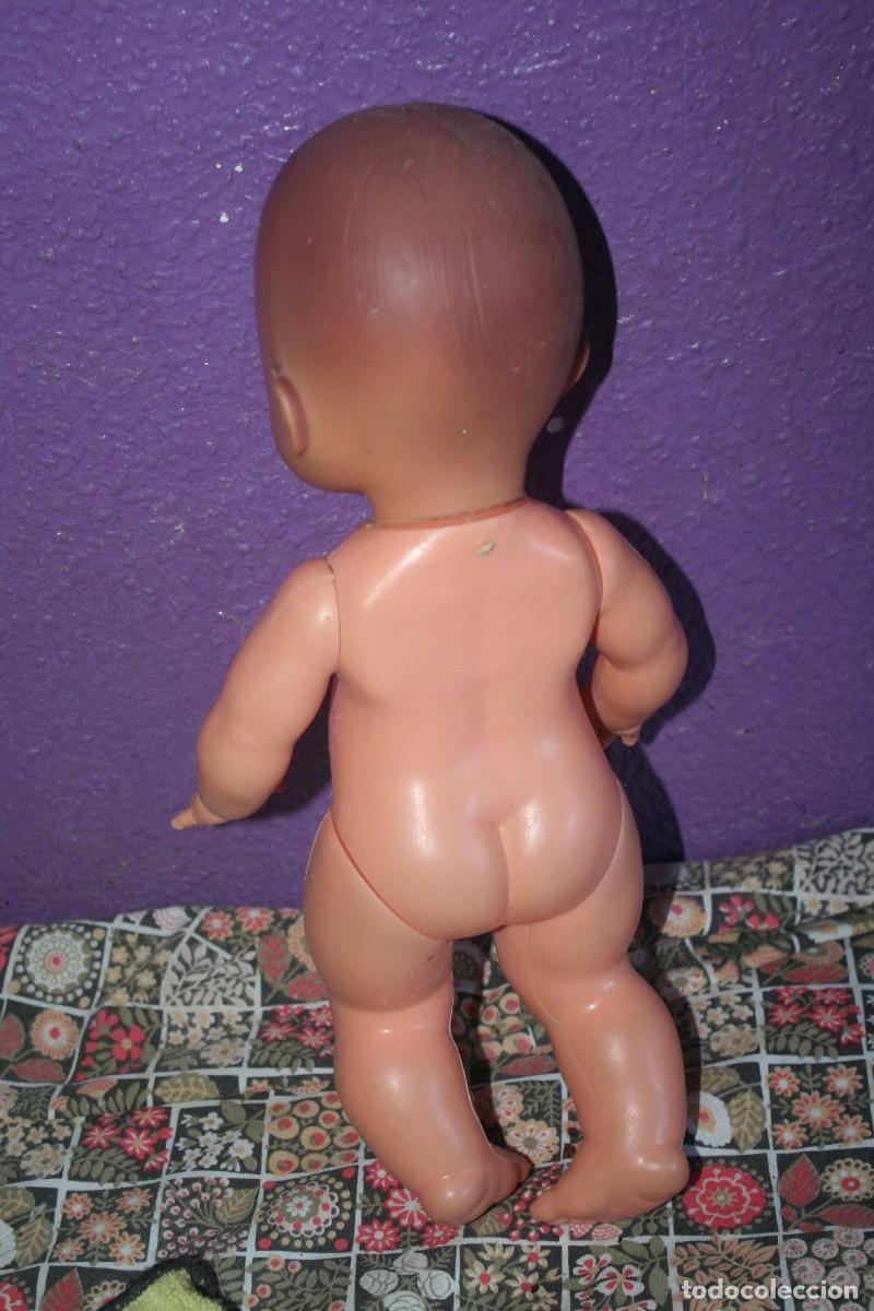 Mu&ntilde;ecas espa&ntilde;olas modernas: mu&ntilde;eco MU&Ntilde;ECA calvito plastico y goma - Foto 3