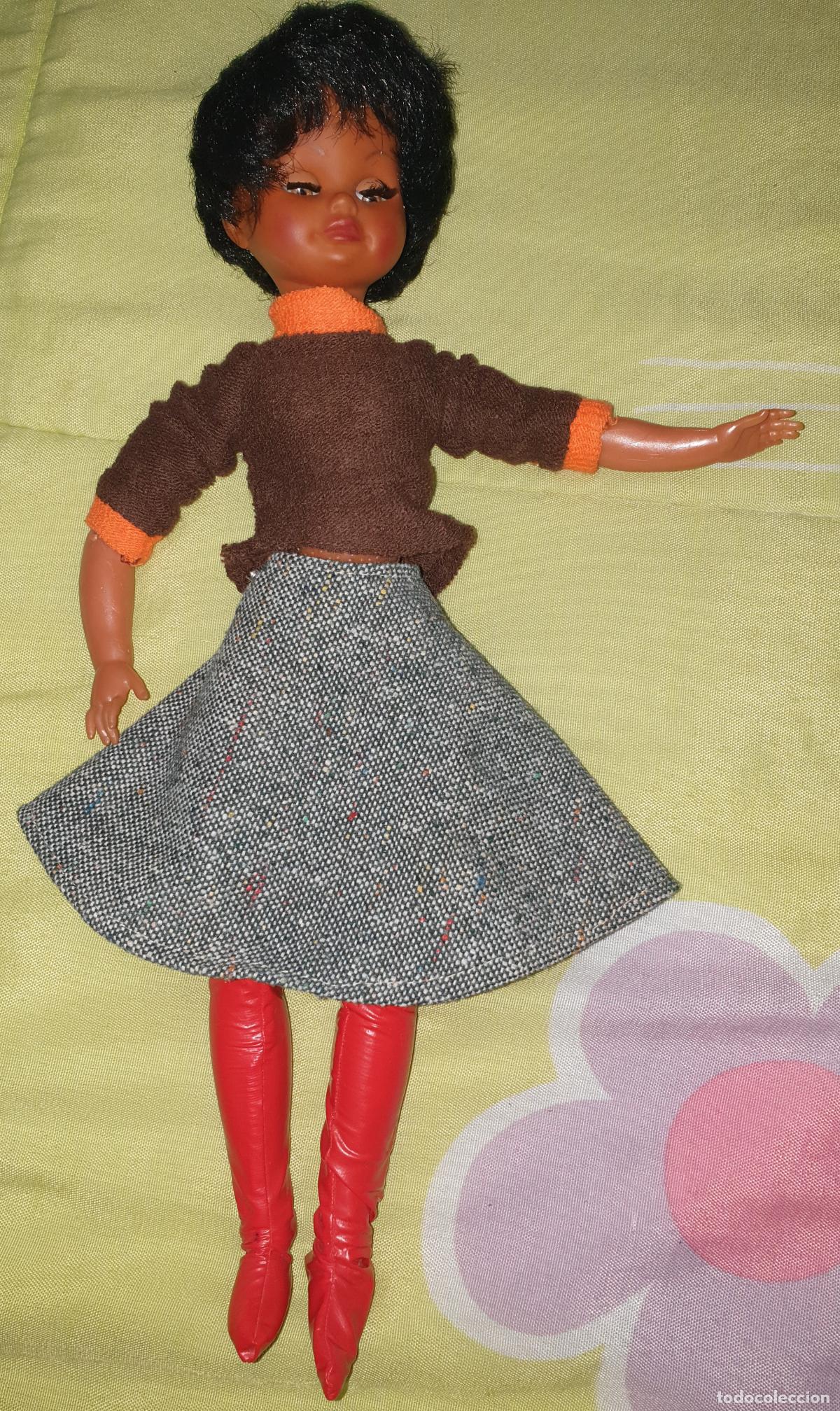 Mu&ntilde;ecas Espa&ntilde;olas Modernas: BONITA MU&Ntilde;ECA CARINA DE VICMA negrita