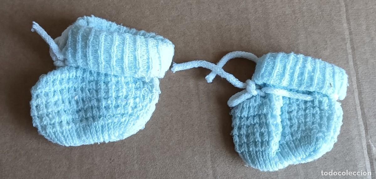 Mu&ntilde;ecas Espa&ntilde;olas Modernas: Patucos de lana desconocemos de qu&eacute; mu&ntilde;eca es