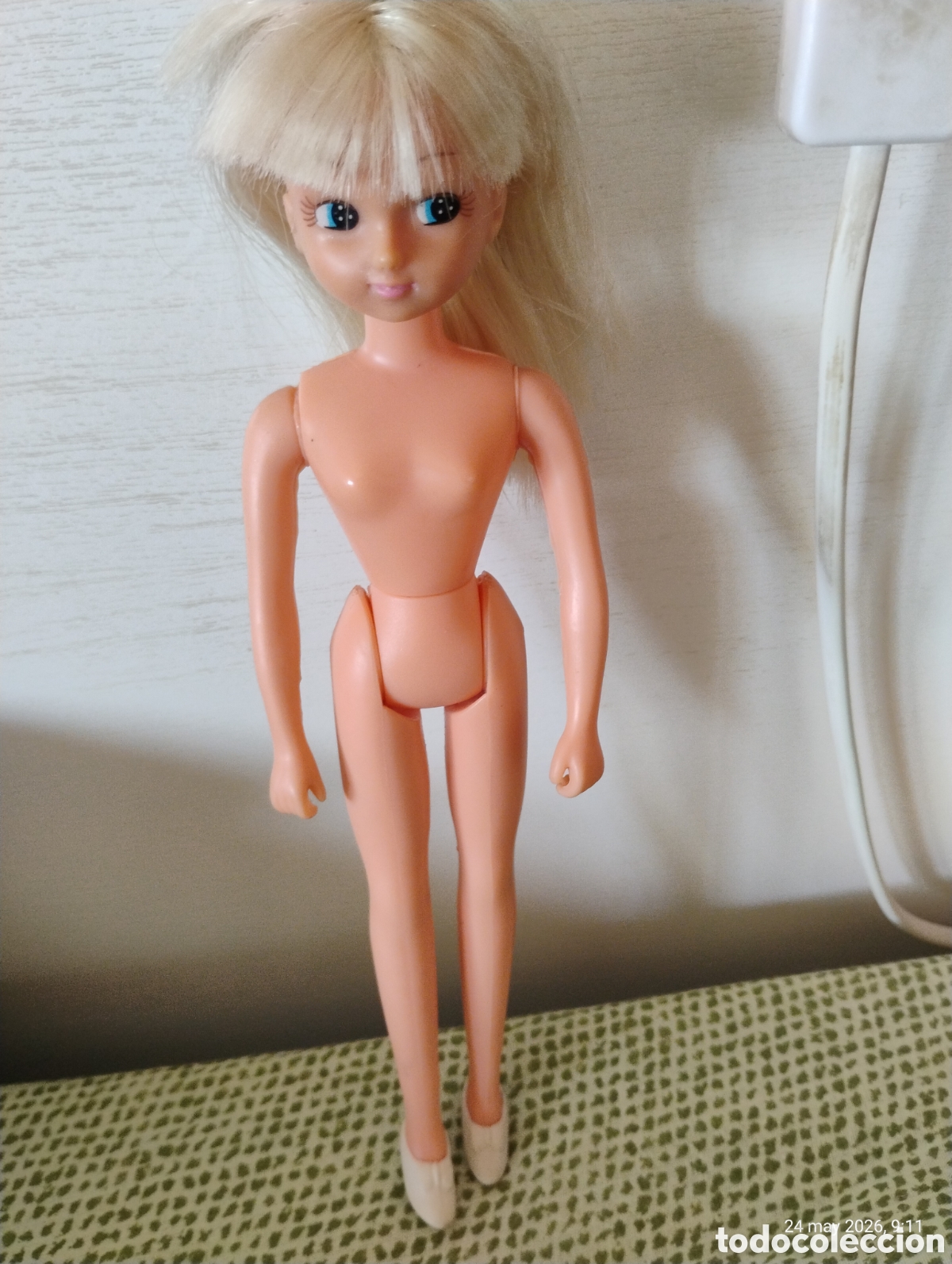 Mu&ntilde;ecas Espa&ntilde;olas Modernas: Mu&ntilde;eca Chabel de Feber - A&ntilde;os 80/90 - Con lazo y zapatos originales
