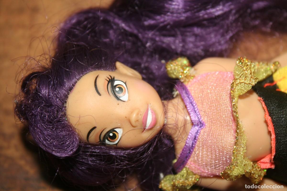 Poup&eacute;es Espagnoles Modernes: mu&ntilde;eca campanilla mu&ntilde;eco