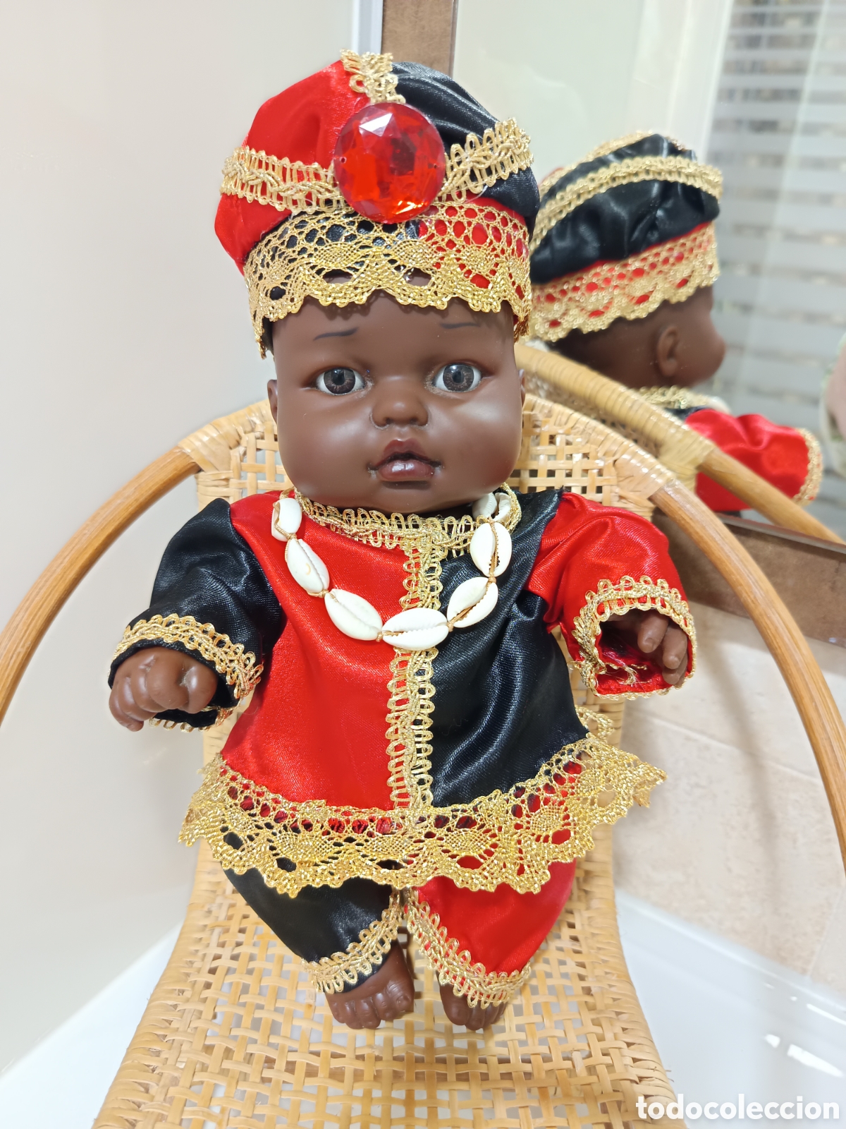 Mu&ntilde;ecas Espa&ntilde;olas Modernas: Precioso Mu&ntilde;eco vestido de Elegu&aacute; Santer&iacute;a Yoruba
