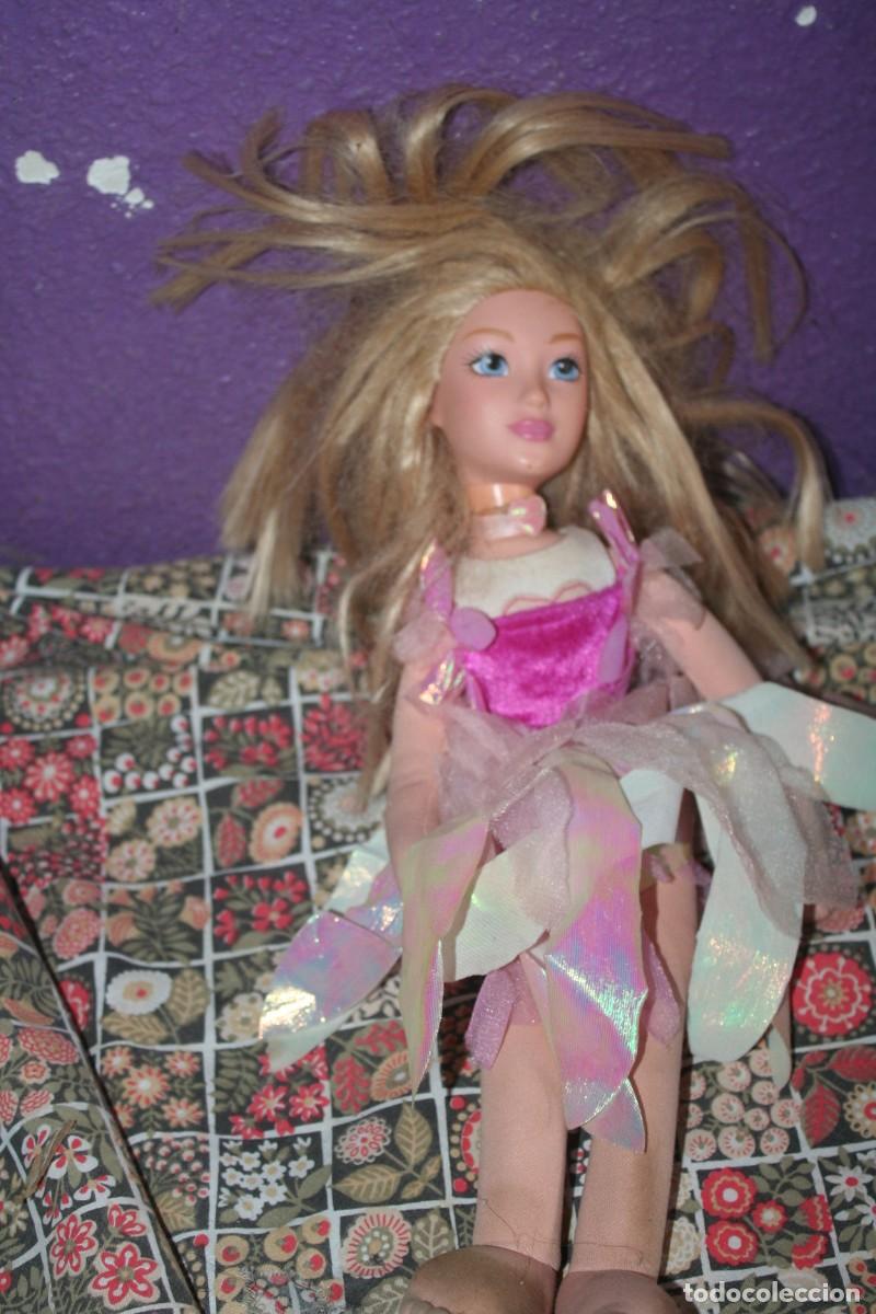 Mu&ntilde;ecas espa&ntilde;olas modernas: mu&ntilde;eca barbie mattel trapo 2000 - Foto 1