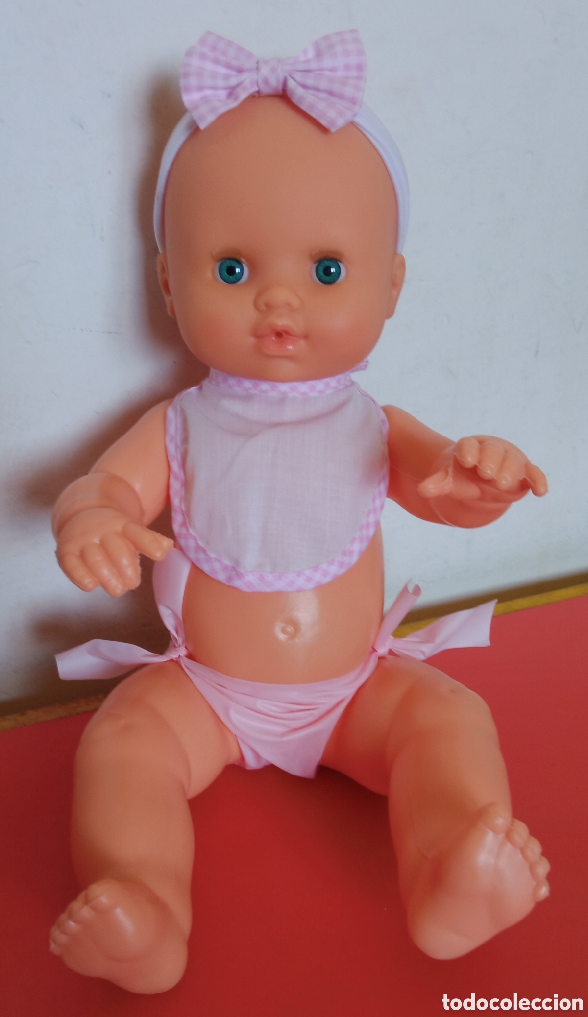 Mu&ntilde;ecas Espa&ntilde;olas Modernas: MU&Ntilde;ECA BABERO / PA&Ntilde;AL.FALCA 80'S.NUEVA.