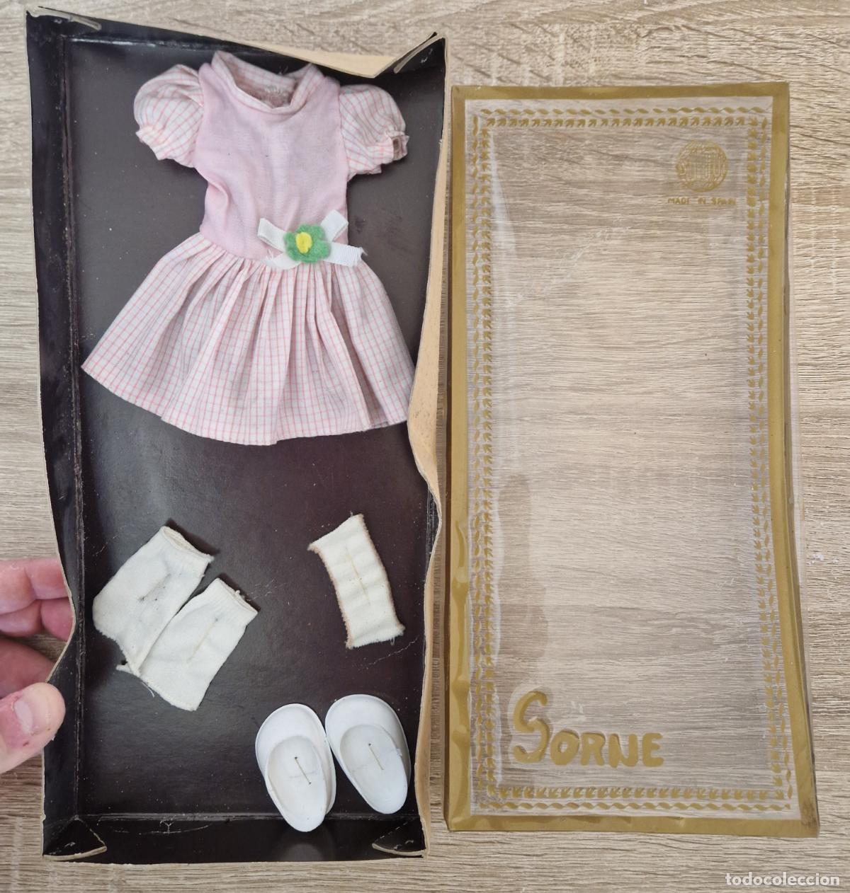 Mu&ntilde;ecas Espa&ntilde;olas Modernas: conjunto ropa antigua mu&ntilde;eca Silqui Sorne vestido rosa zapatos medias caja a&ntilde;os 70 tipo barbie