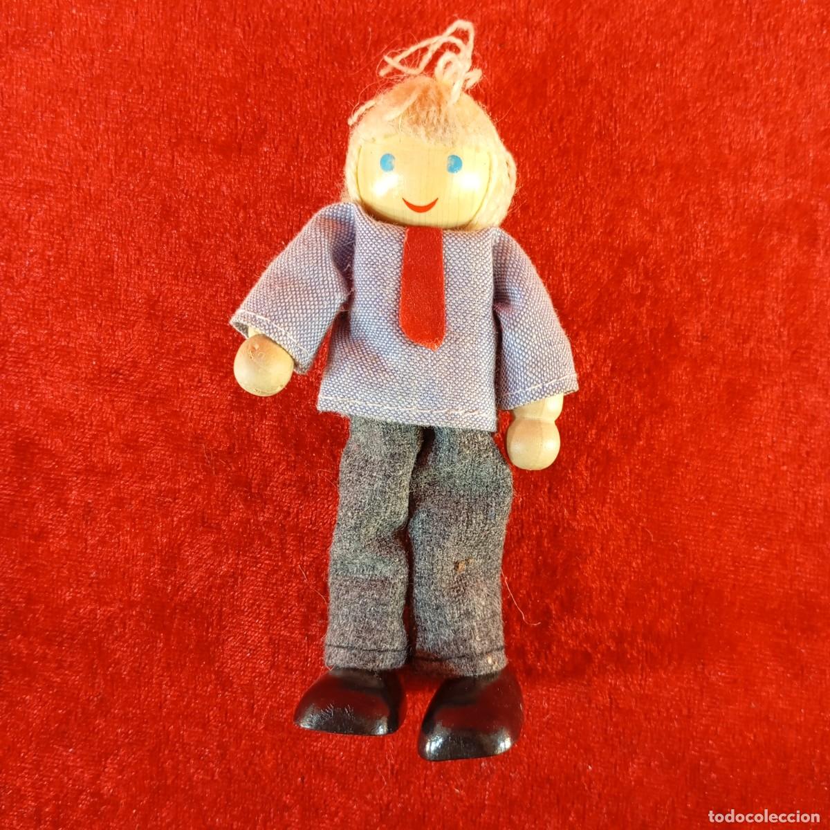 Poup&eacute;es Espagnoles Modernes: PRECIOSA MU&Ntilde;ECA DE MADERA ARTICULADA - FAMILIA FELIZ - CASA DE MU&Ntilde;ECAS - 110 X 60 MM / 5753