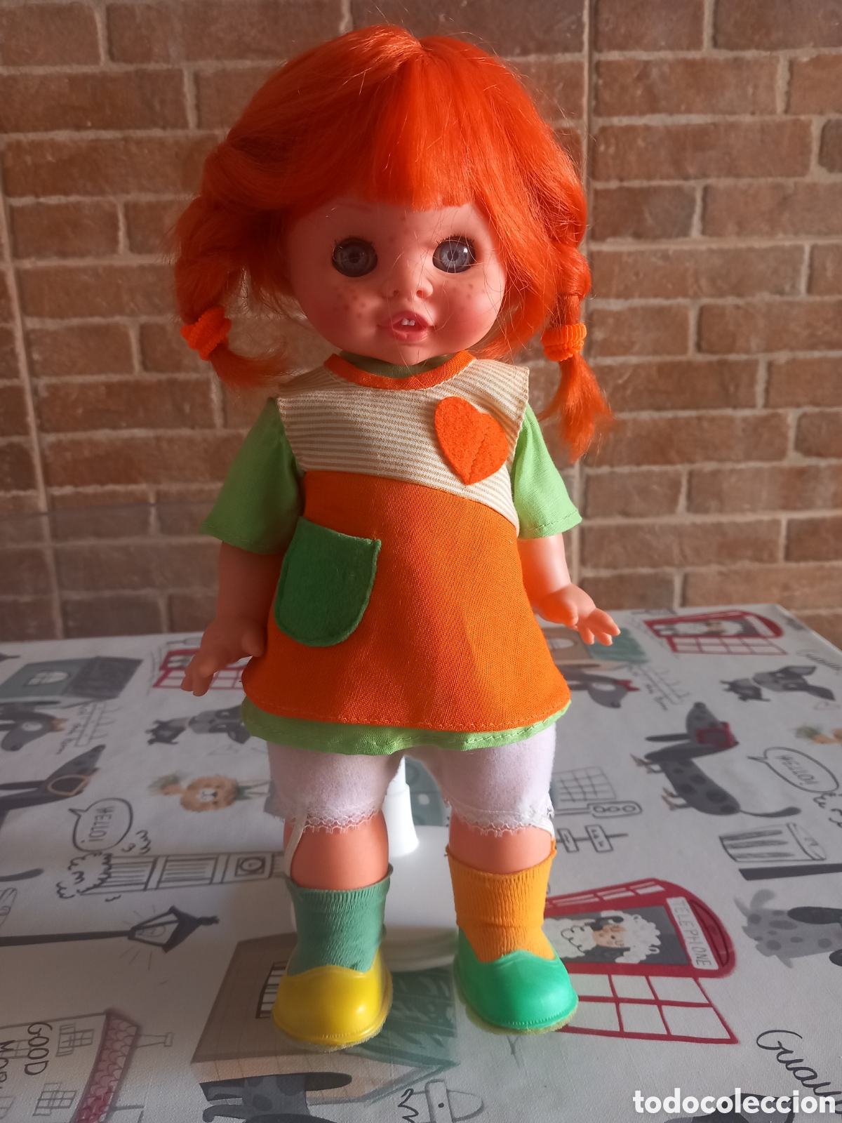 Mu&ntilde;ecas Espa&ntilde;olas Modernas: ANTIGUA MU&Ntilde;ECA PIPPI CALZASLARGAS DE BERJUSA ORIGINAL INCLUYE PEANA GRAN ESTADO