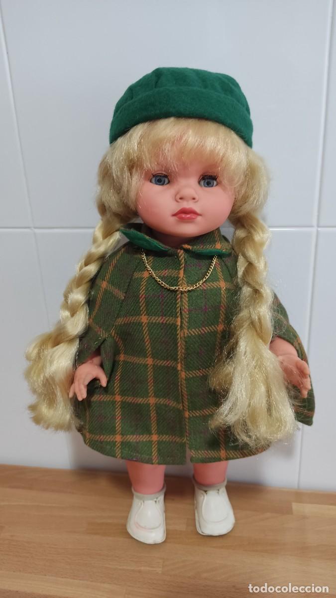Mu&ntilde;ecas Espa&ntilde;olas Modernas: MU&Ntilde;ECA MARTA LUJO FUNCIONA